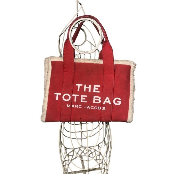Marc Jacobs The Tote Bag Red Suede Sherpa Trim Small - Picture 1 of 13